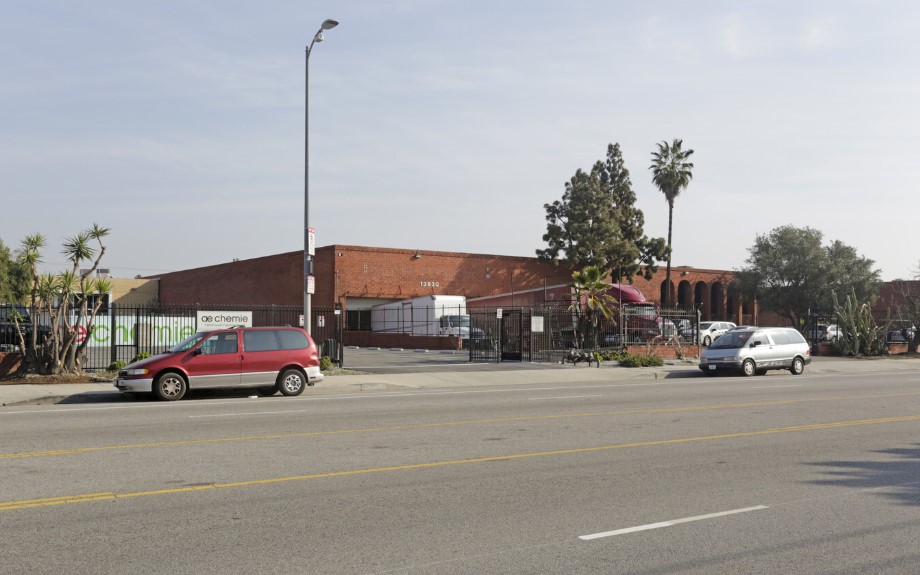 13930 South Figueroa Street, Willowbrook, Los Angeles, C Los Angeles,CA